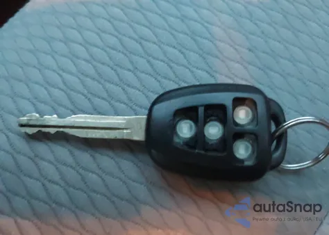 2016 Toyota Corolla Le из США, поврежденный, VIN 2T1BURHE0GC649623